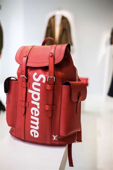 supreme x louis vuitton shoulder bag fake|louis vuitton x supreme cartera.